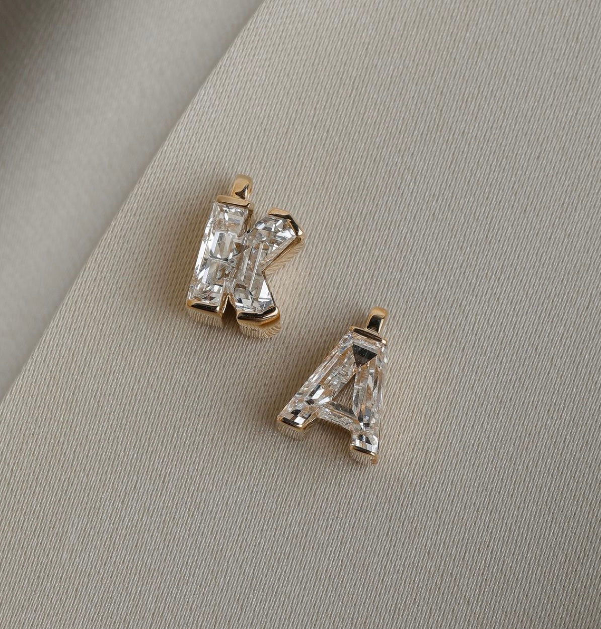 LOVE LETTERS WITH NECKLACE